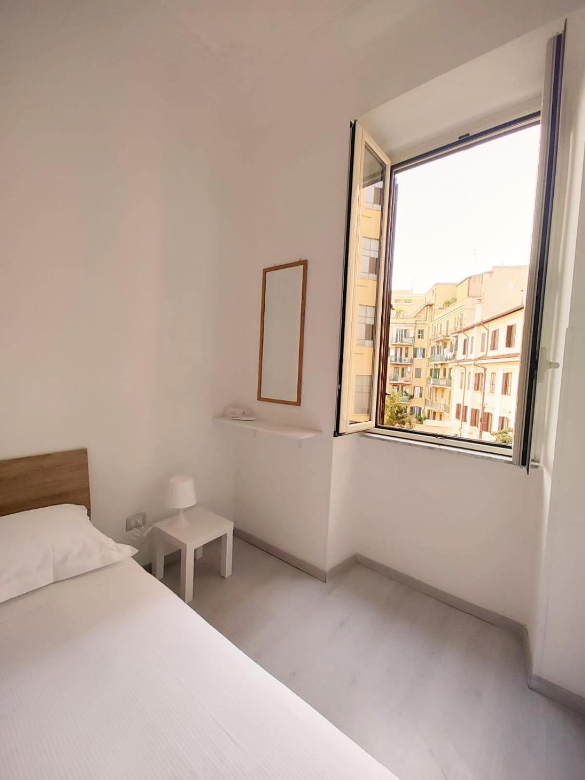 Vivirome - 2 Bedrooms Apartment - San Giovanni Eksteriør bilde