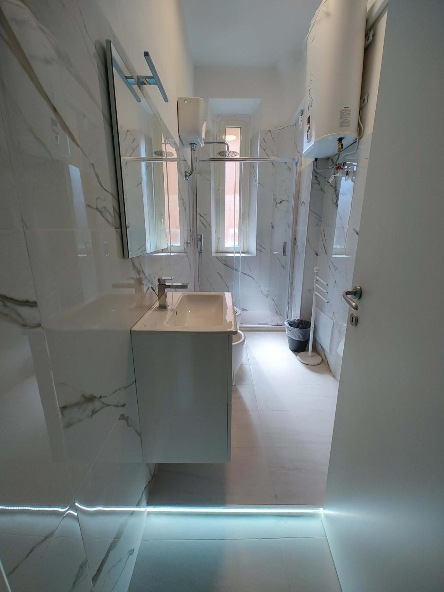 Vivirome - 2 Bedrooms Apartment - San Giovanni Eksteriør bilde